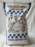 Aliment complet destiné aux lapins et aux lièvres : Disponible en sac de 10 et 25 Kg